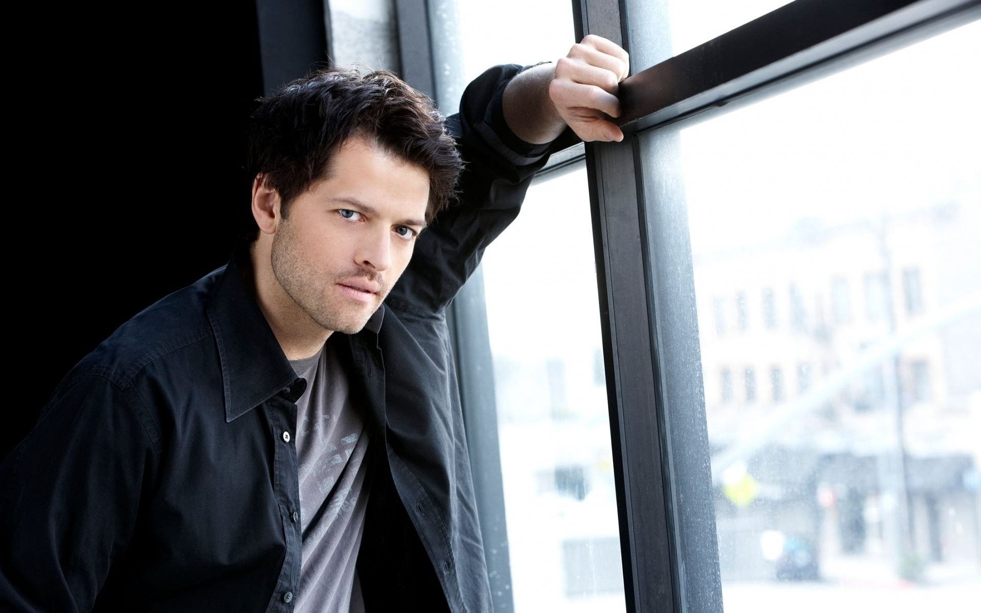 gazety gwiazdy misha collins aktor