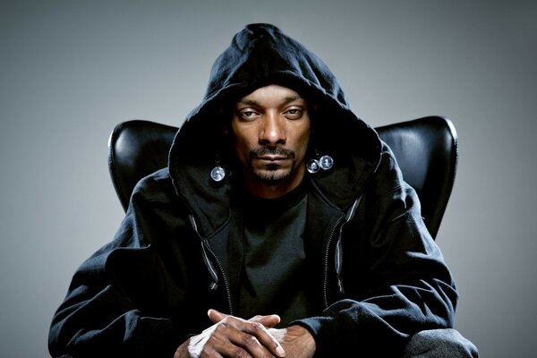 Photo of singer Snoop Dogg