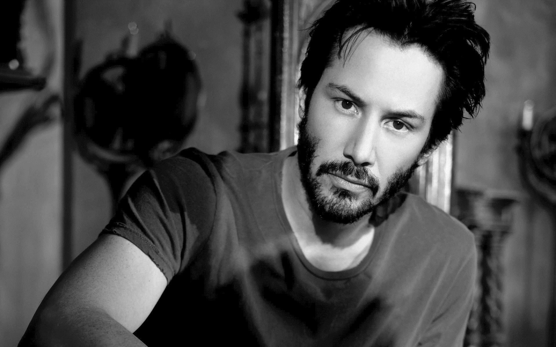 keanu reeves black and white background actor