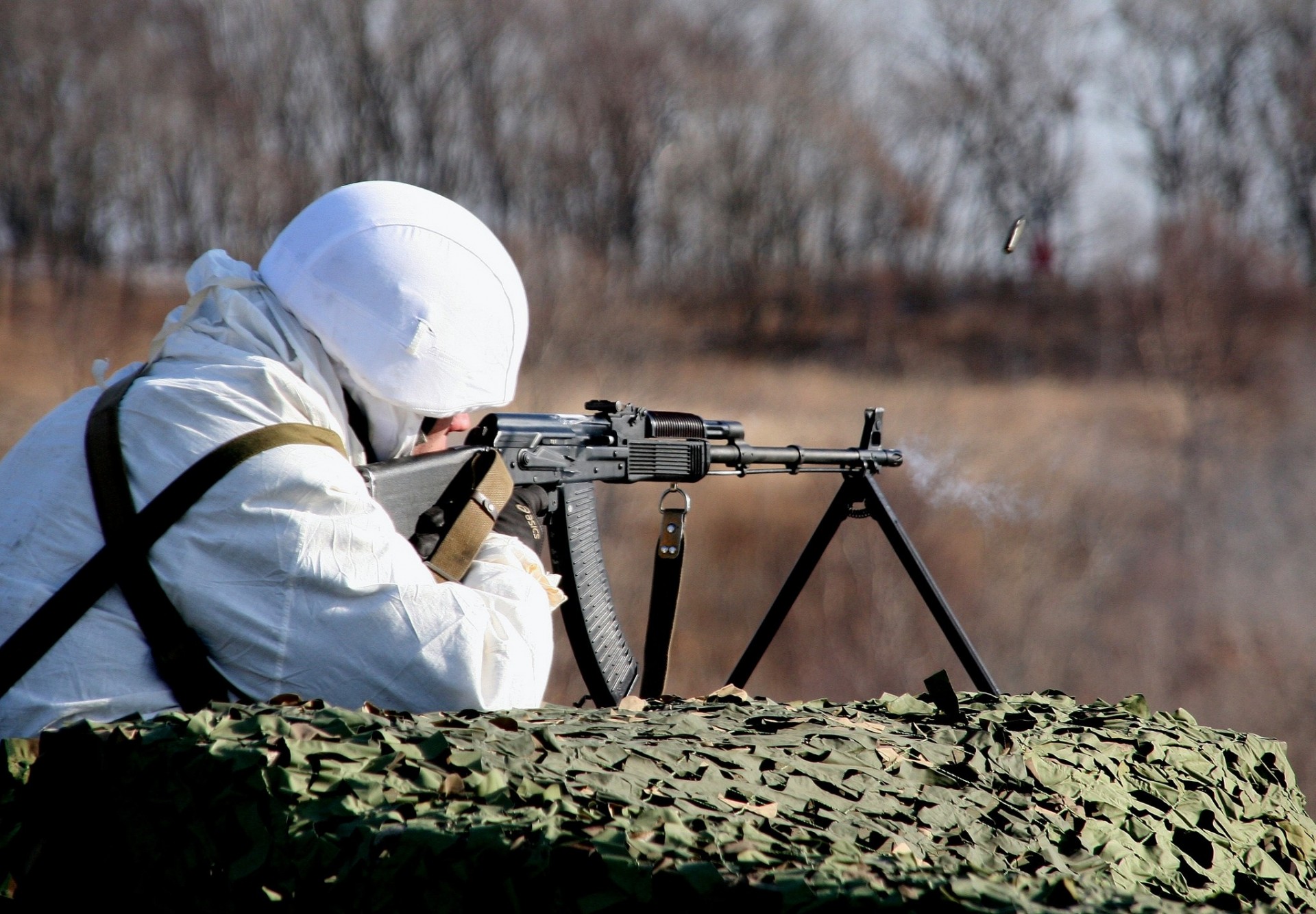 tiroteo ametralladora armas soldados ejército