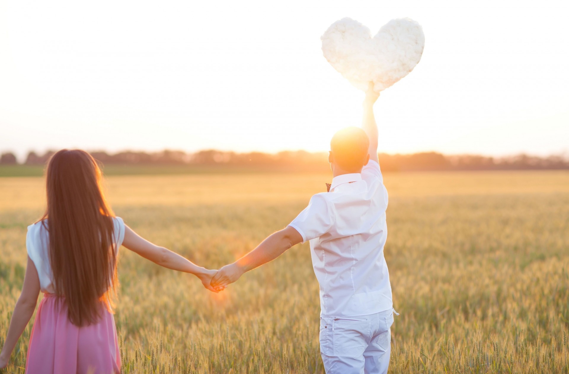 widescreen full screen man background a woman girl nature heart love wallpaper the pair mood lollipop heat ears couple the field