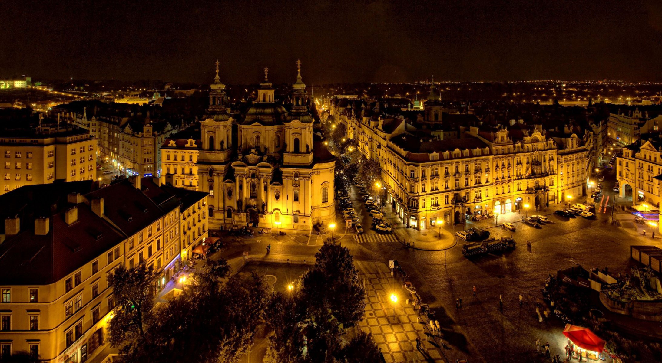 ville république tchèque prague nuit place de la vieille ville situé dans historique centre ville éclairé beau éclairé