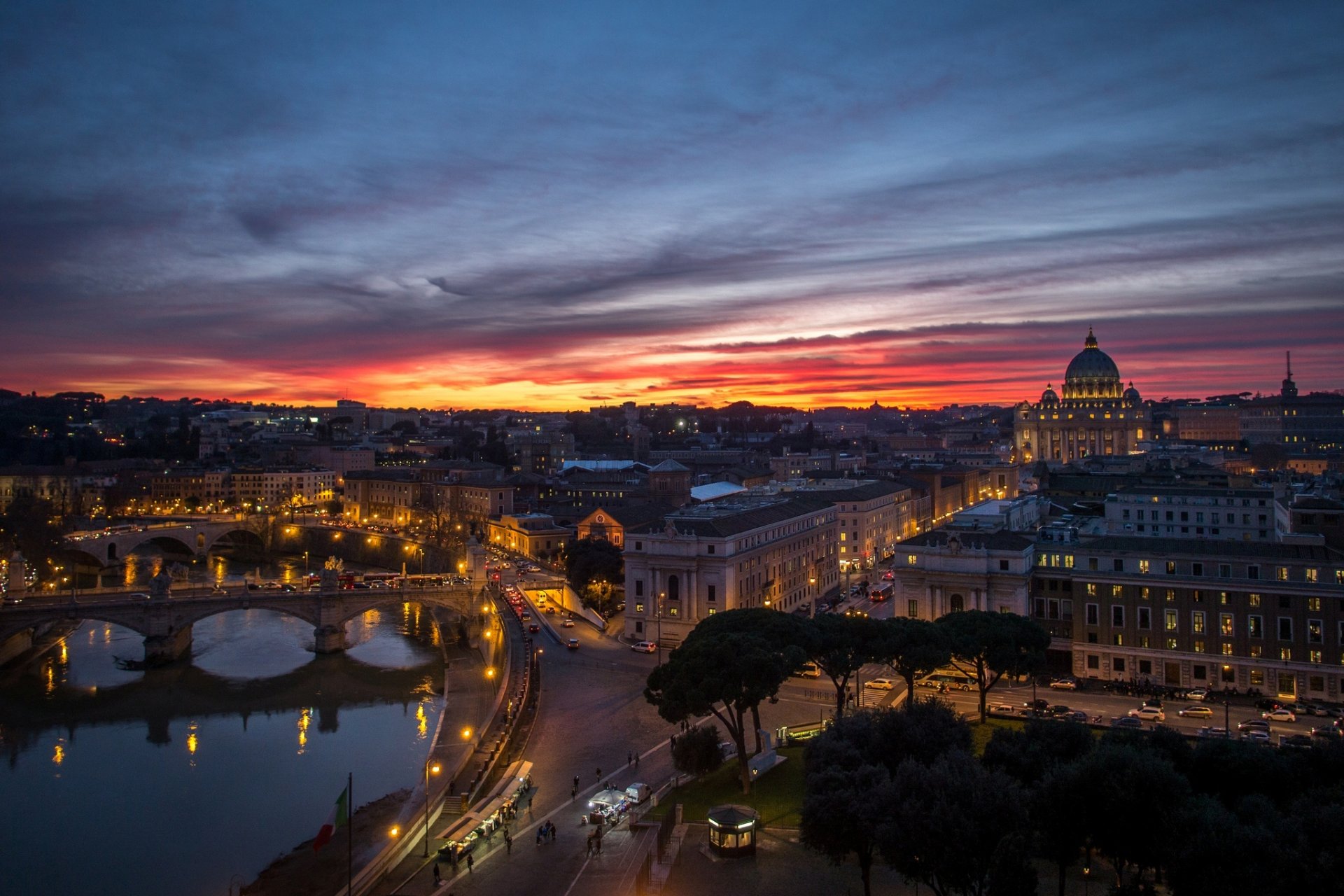 rom italien vatikanstadt stato della città del vaticano stadt abend sonnenuntergang panorama häuser gebäude architektur fluss brücken