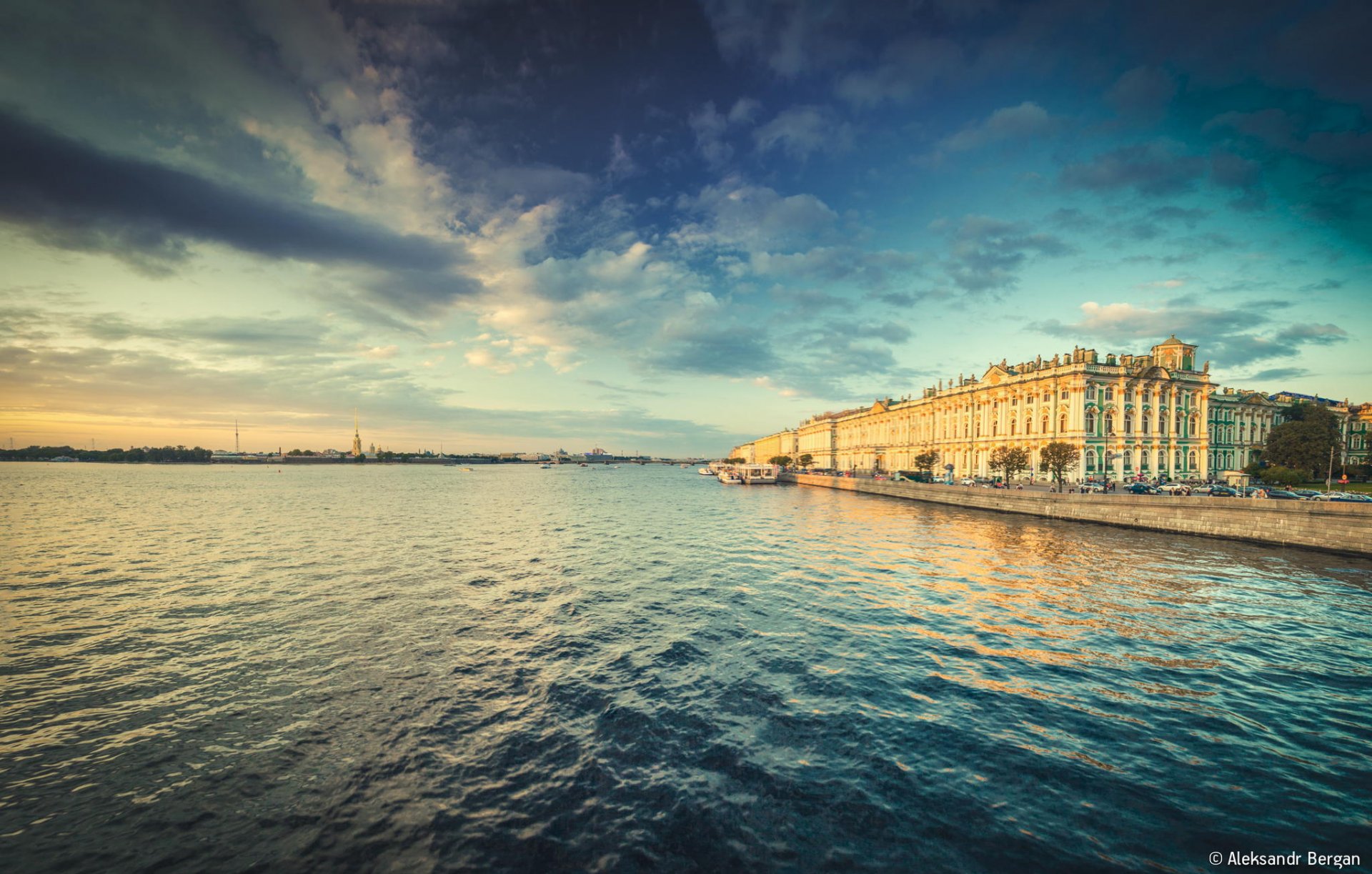 petersburg peter rosja nabrzeże ermitaż rzeka niwa alexander bergan