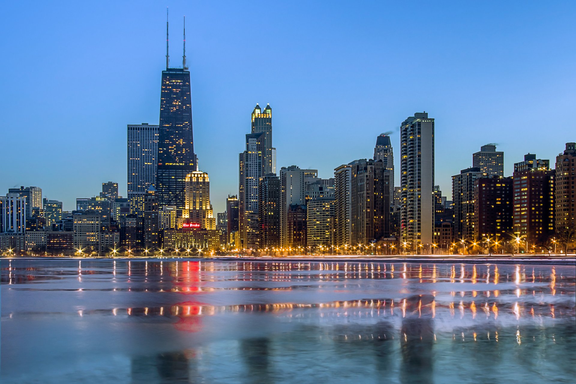 chicago stadt abend lichter wolkenkratzer ozean winter