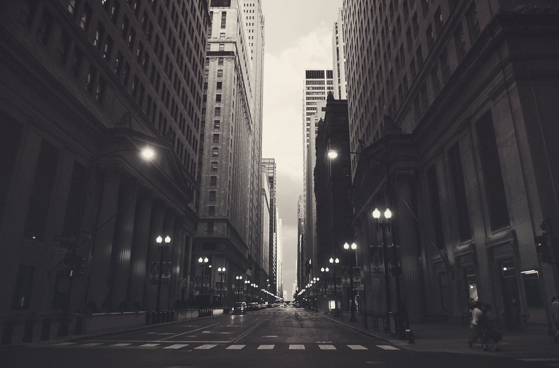 chicago amerika usa stadt straße gebäude wolkenkratzer autos menschen