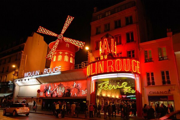 Nacht Moulin Rouge