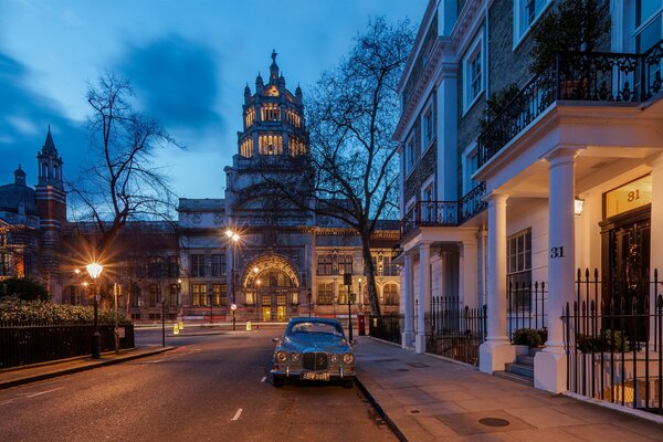 The city of Great Britain in the evening