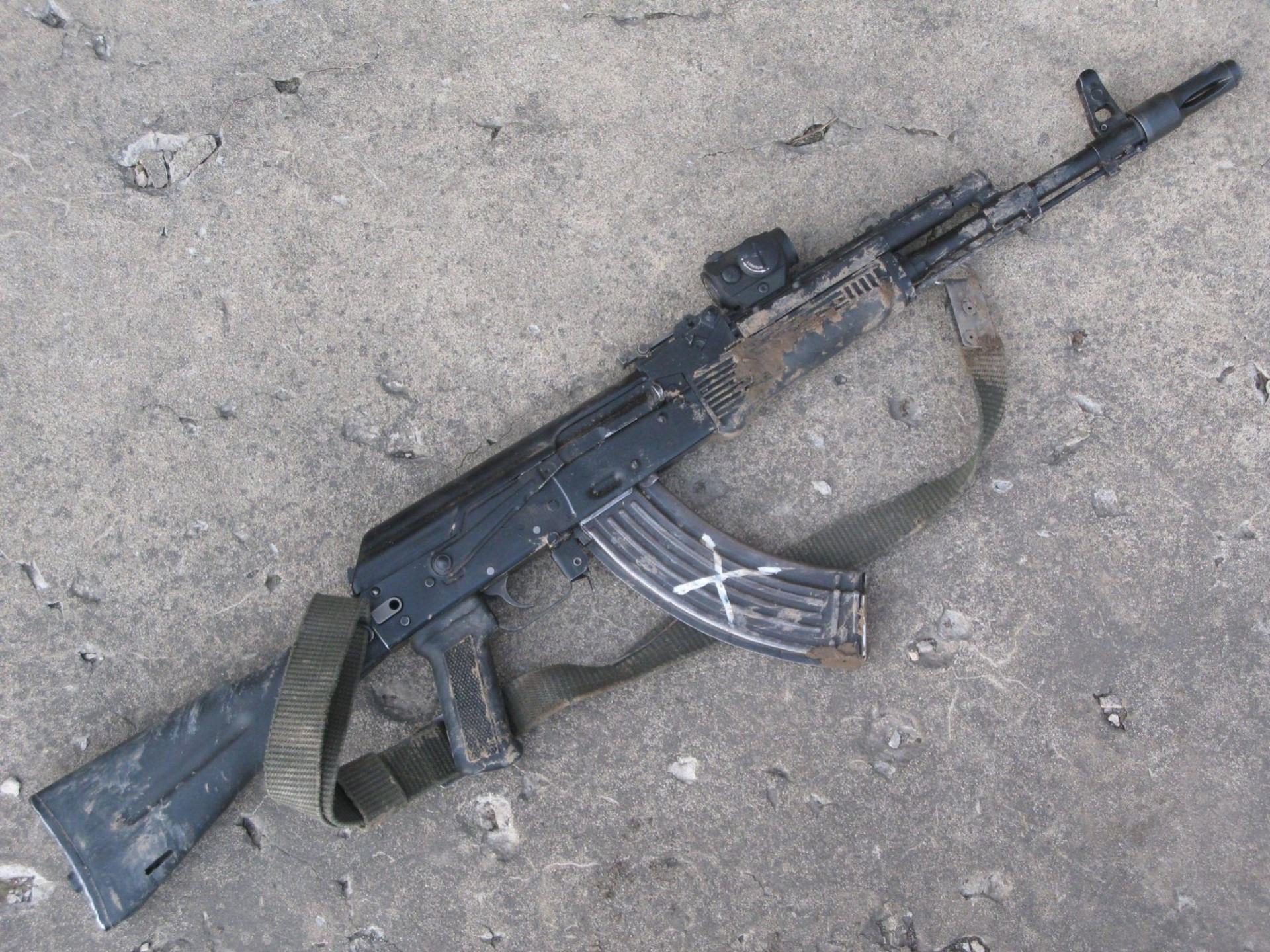 kałasz ak-74 niech będzie sracz kałasznikowa brudny automat