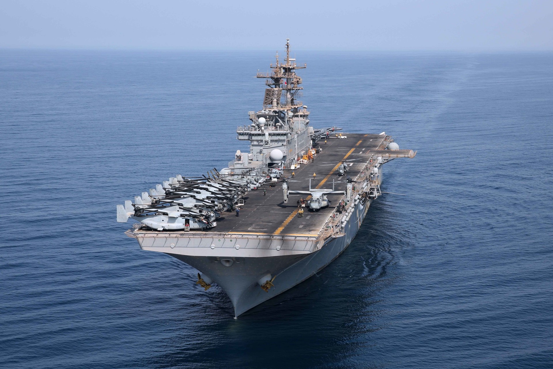 hip uss kearsarge landing