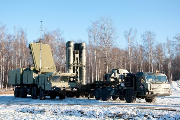 Ракетная установка триумф в боеготовности