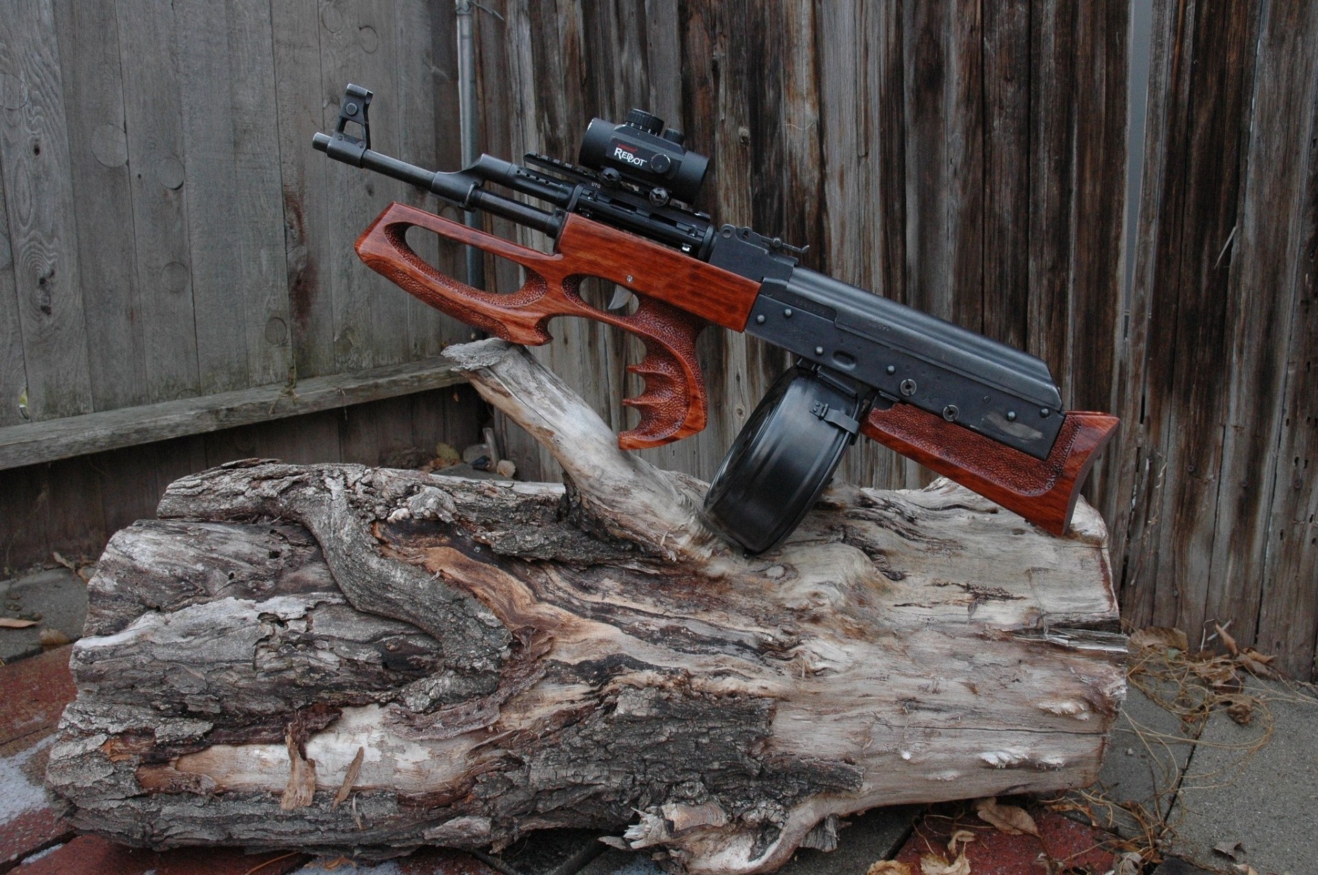 log machine bullpup weapon ak-47