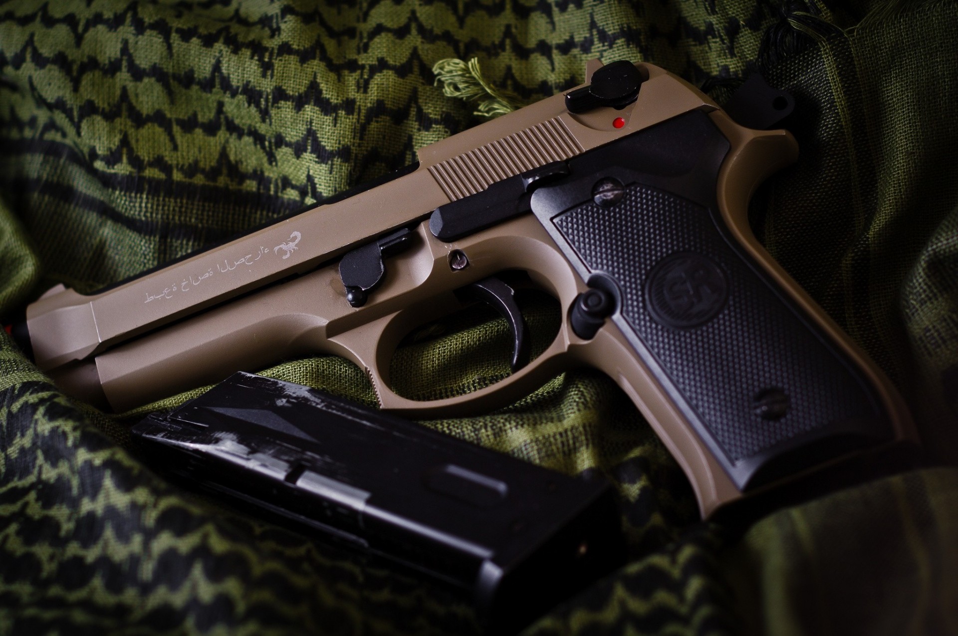 auto-charge browning beretta m9