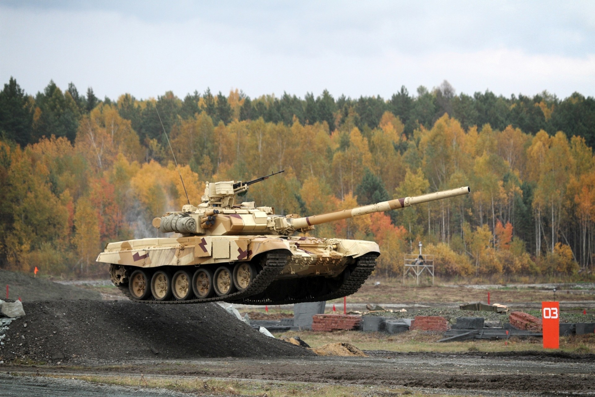 tank uvz russland wald t-90