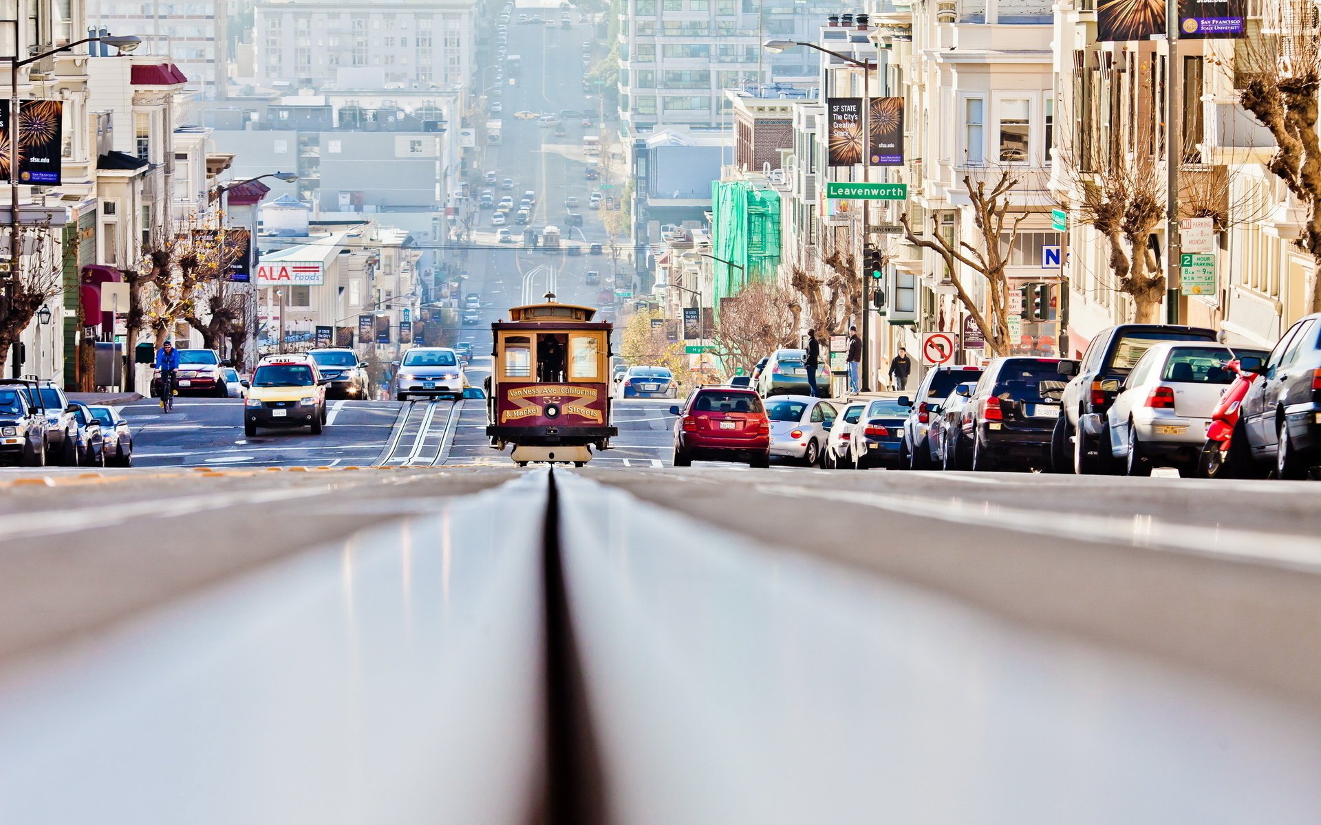 trams san francisco street