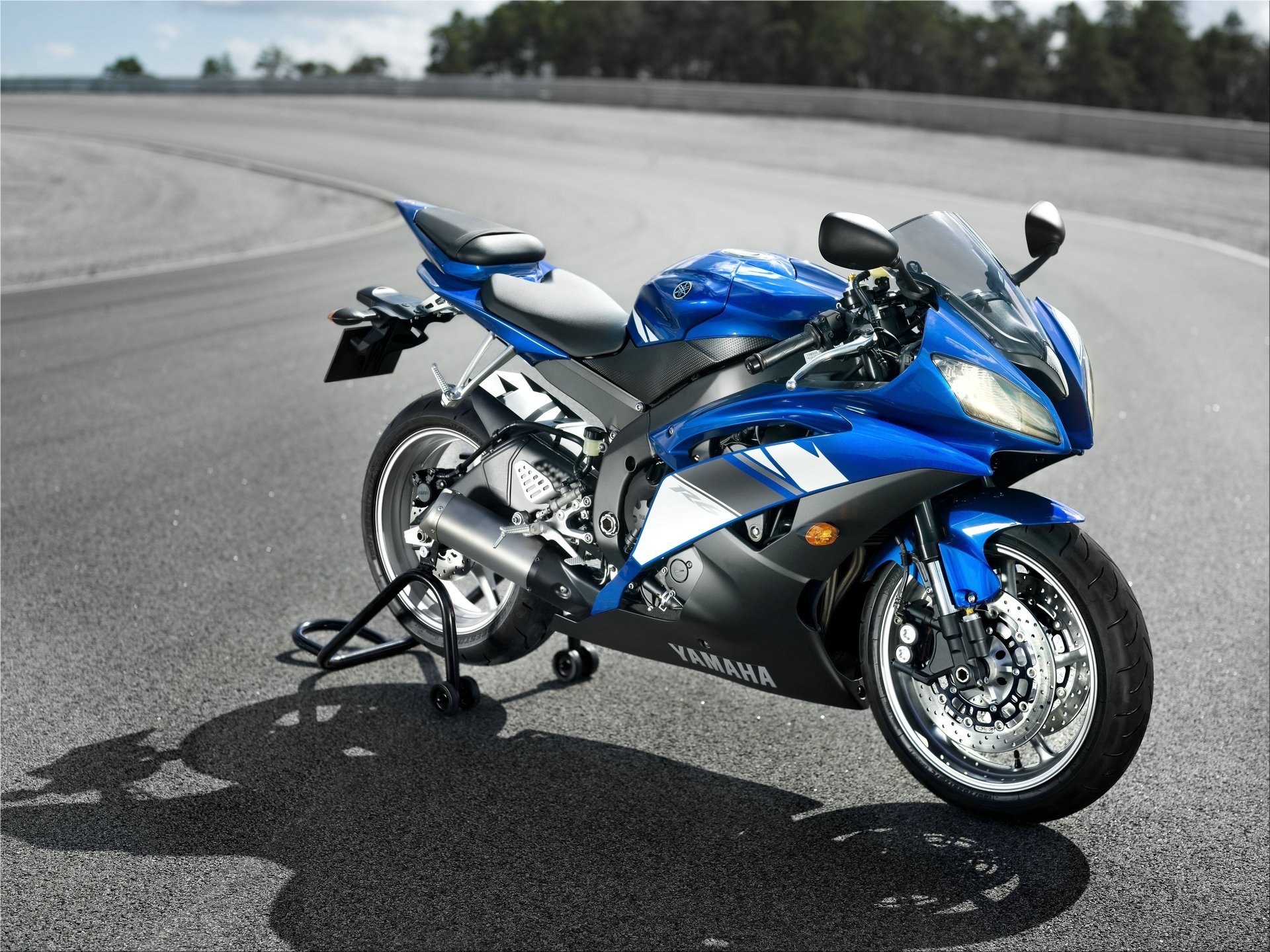 мотоцикл ямаха yamaha yzf r6