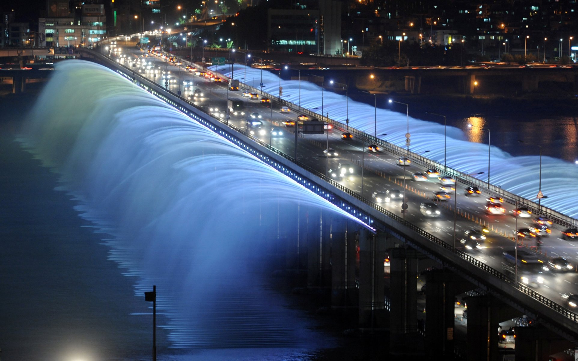 fuente del arco iris seúl corea del sur puente fuente noche luces