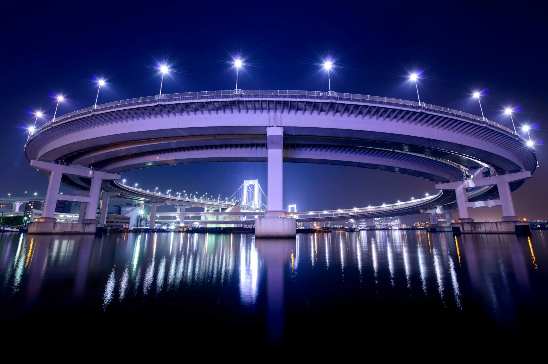 japan tokio hauptstadt nacht brücke lichter hintergrundbeleuchtung lichter bucht reflexion