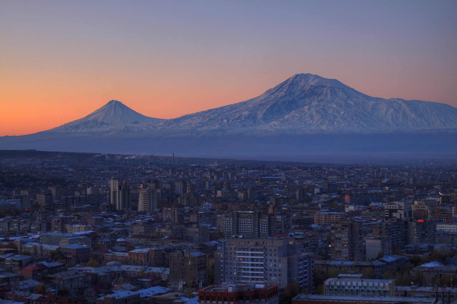 armenien eriwan stadt berge landschaft häuser ararat hintergrundbilder