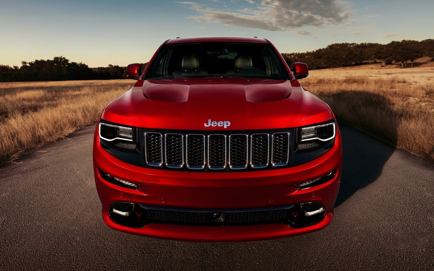 grand cherokee jeep front jeep road srt red czerwony