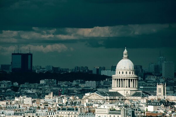Paris during cloudy weather