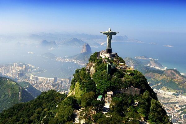 Statue de Jésus-Christ au Brésil