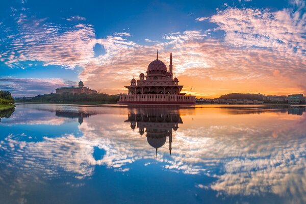 Panoramic view of the temple on the water