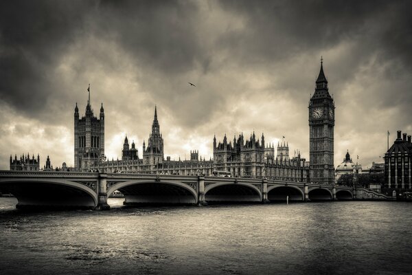 Black and white London with a bridge over the Thames