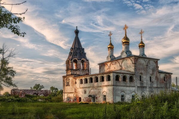 Храм Христа Спасителя в Муромском районе