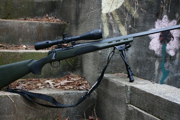 Title remington 700 vtr na skałach