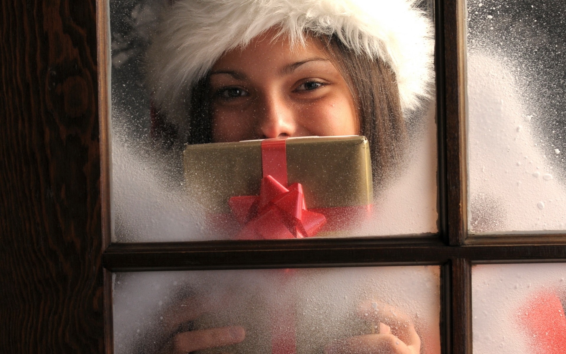 vacanza finestra ragazza nuovo anno regalo