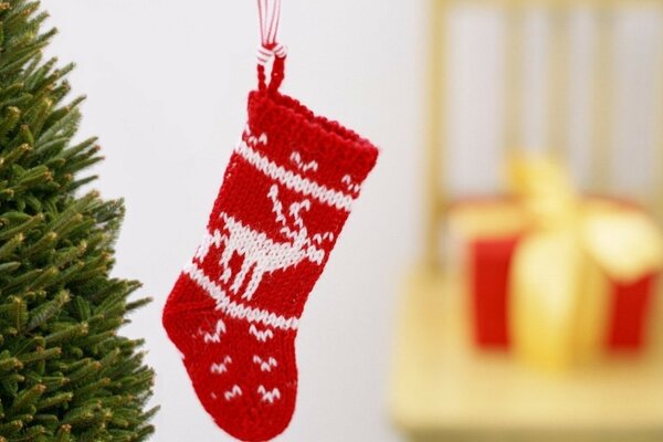 Neujahr Weihnachtsbaum Socke mit Geschenk