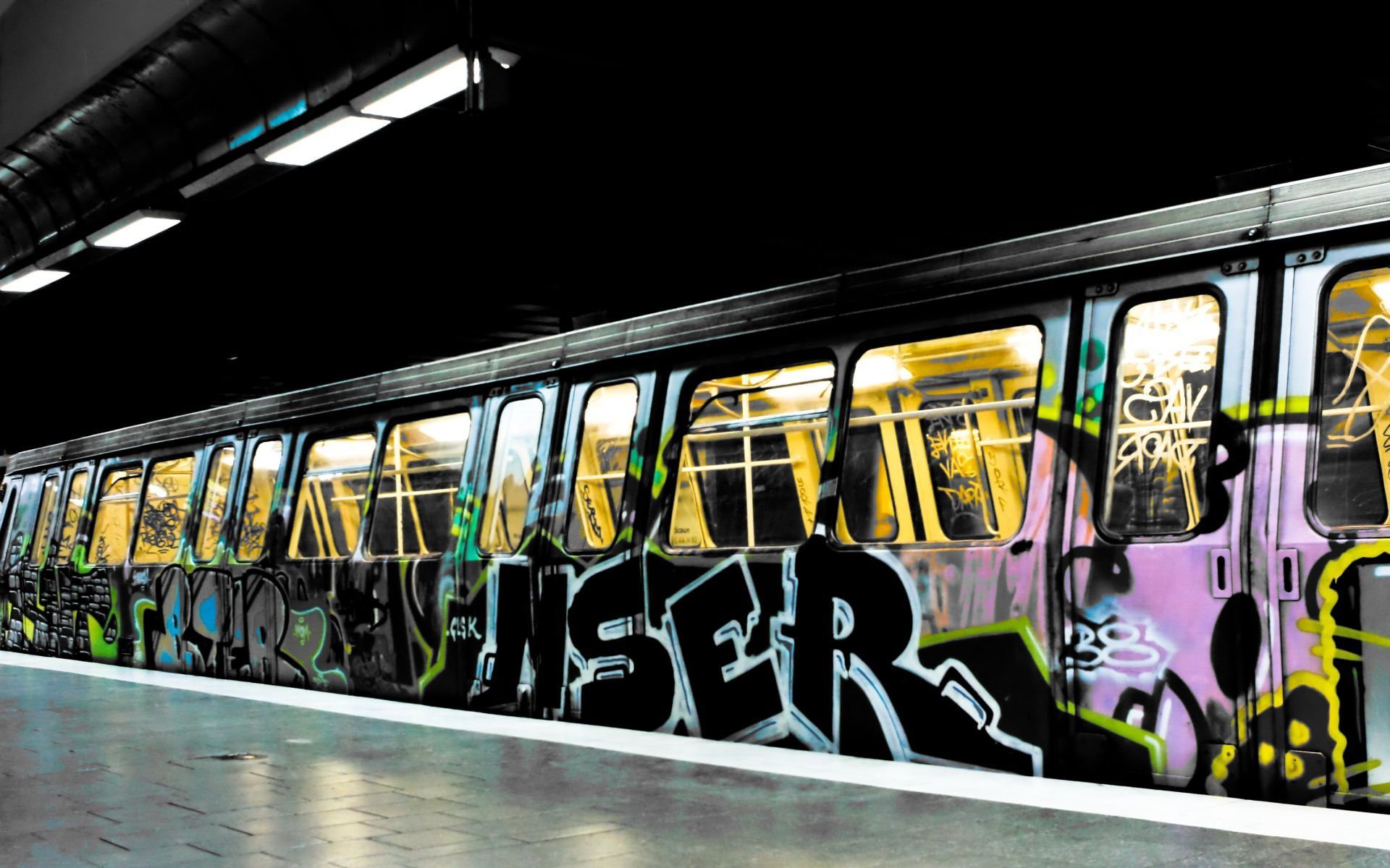 città metropolitana treno graffiti vernice lettering disegni luce ferroviario colori lettering 1920x1200