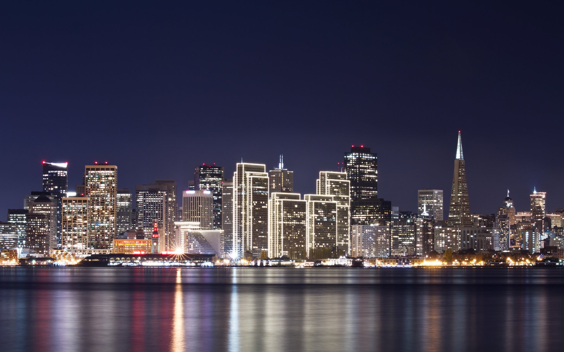 san francisco ville bâtiments nuit lumière lumières réflexion rivière eau maisons ciel lanternes 2560x1600