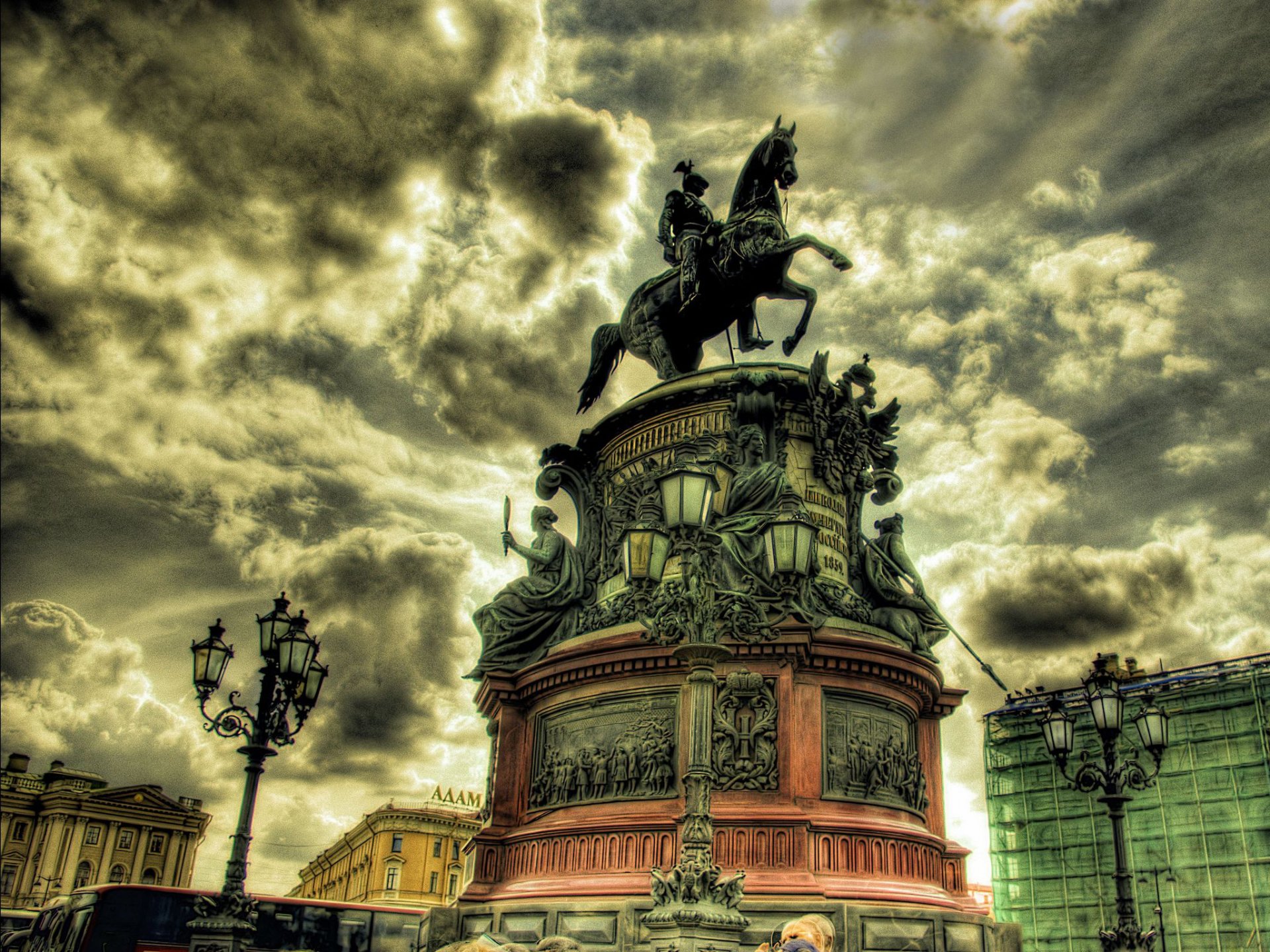 plaza de san isaac san petersburgo el jinete de bronce