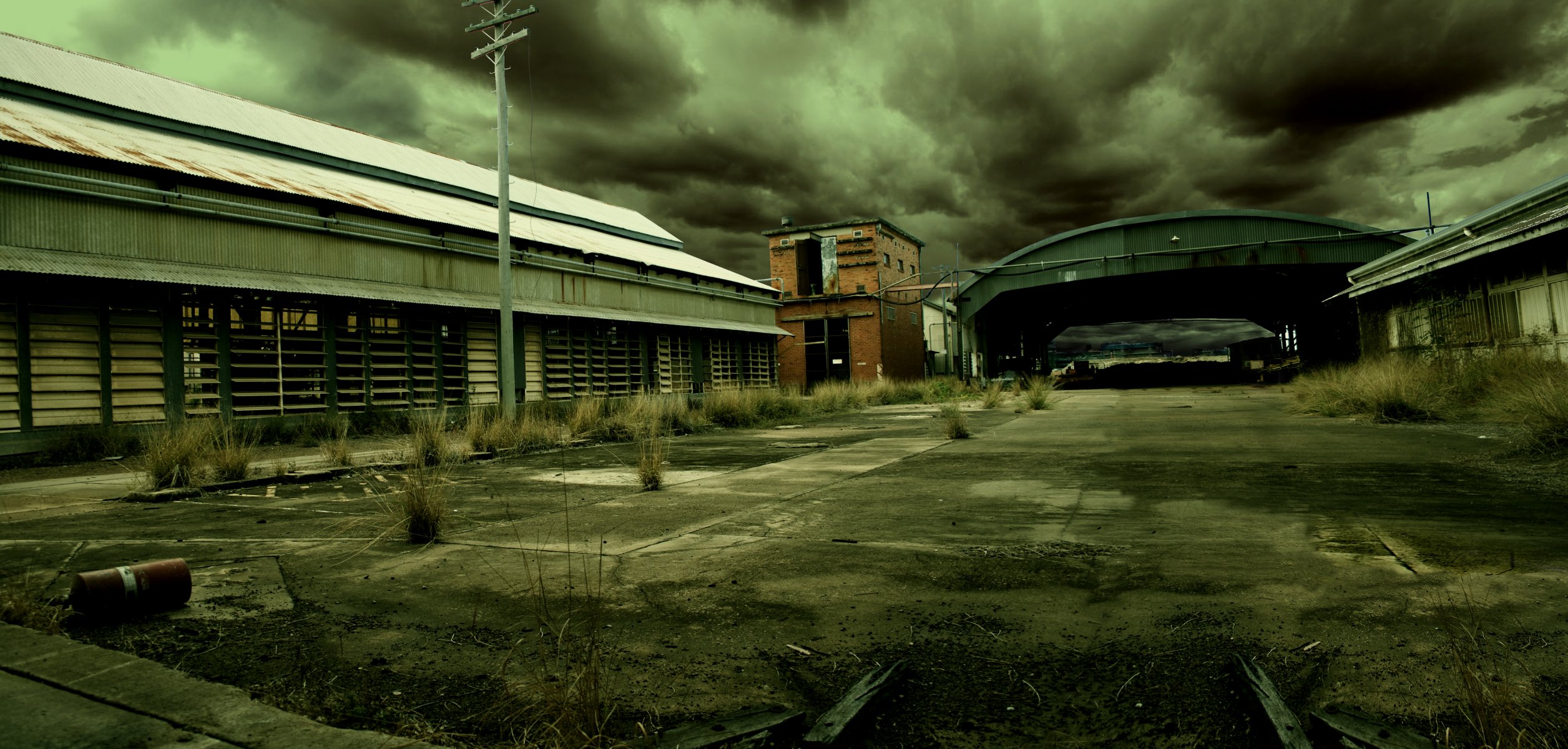 nuages bâtiment garages