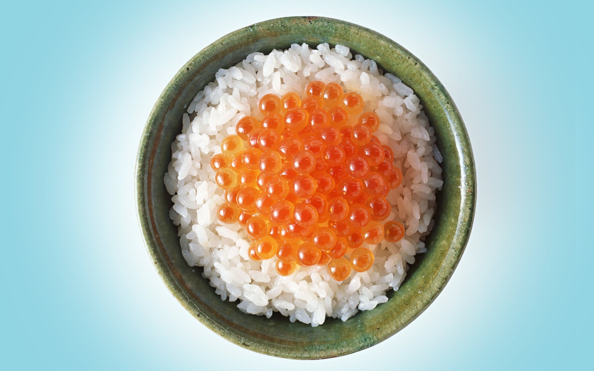 riz caviar tasse rouge