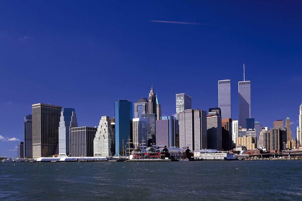 Vista di New York dalla barca