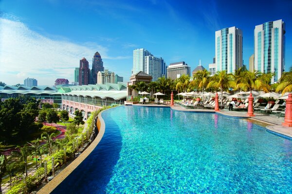 Swimming pool in a luxury hotel in Kuala Lumpur