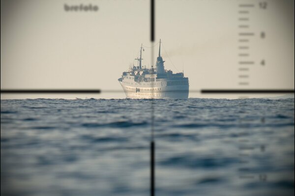 Imagen de un barco en un periscopio submarino