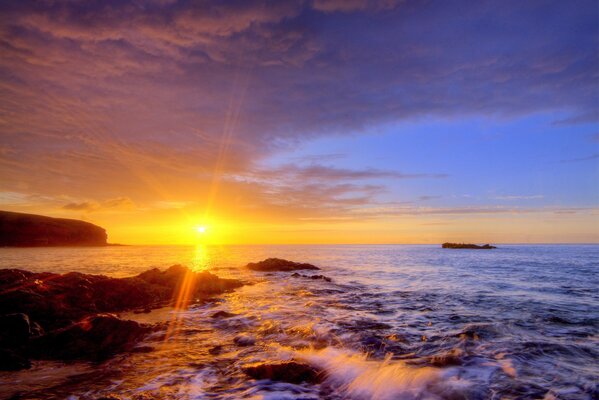 Mare serale nelle isole Canarie