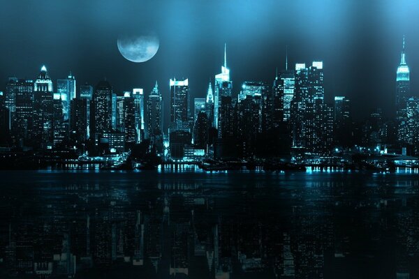 Нью-Йорк на фоне ночного лунного неба