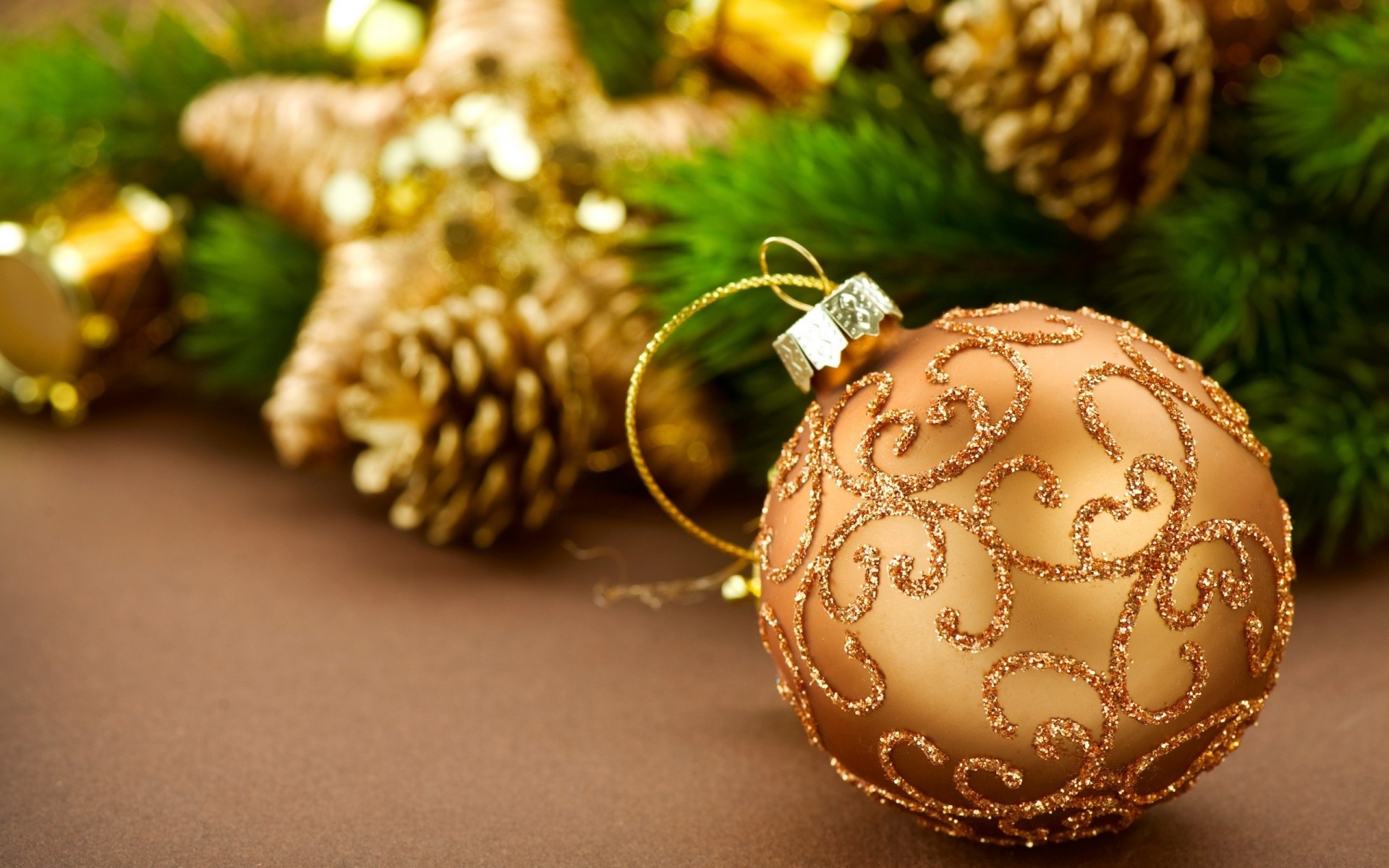 árbol de navidad bola vacaciones año nuevo conos