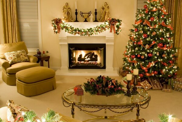 Árbol de Navidad, fiesta en casa brillante