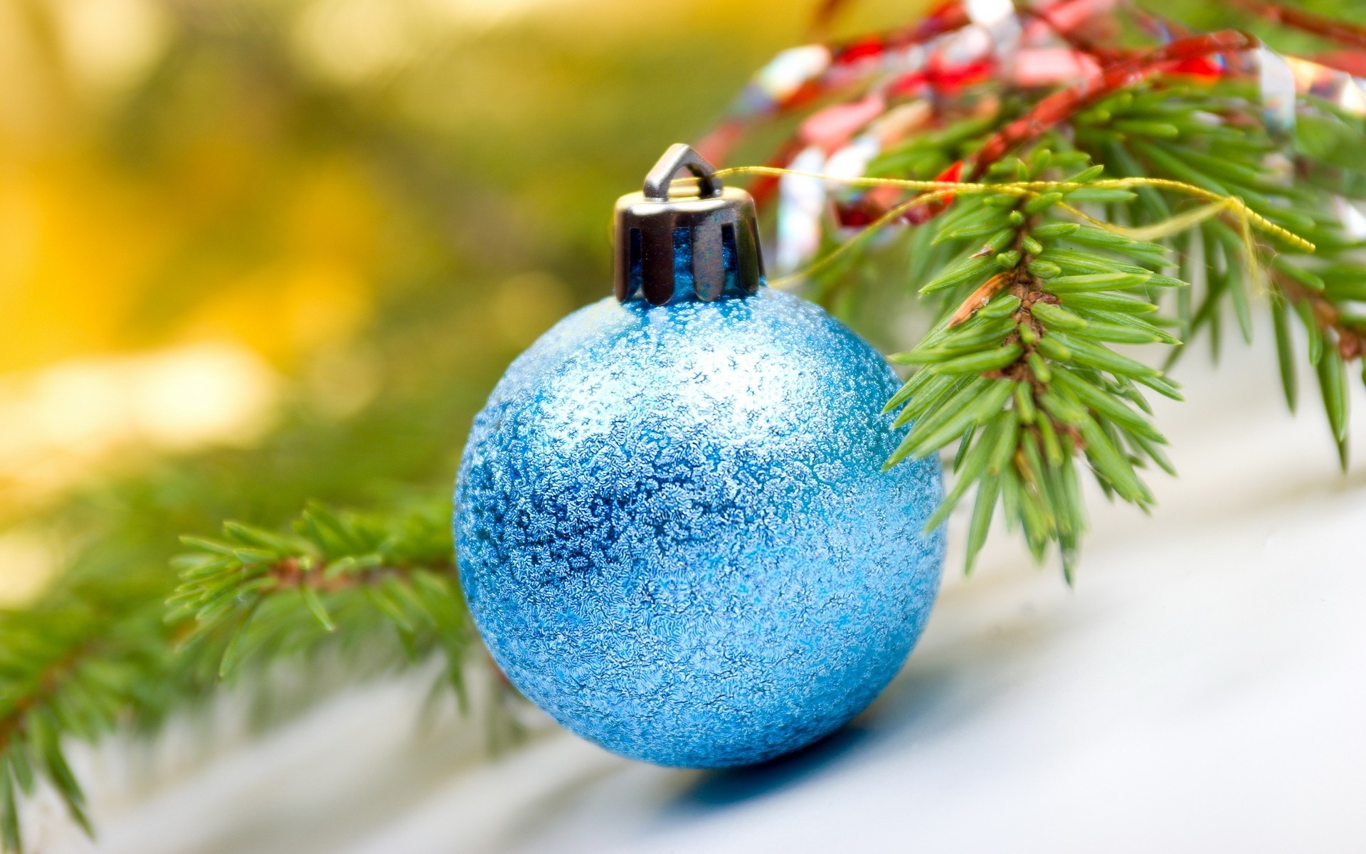 feliz año nuevo árbol de navidad saludos todos globo