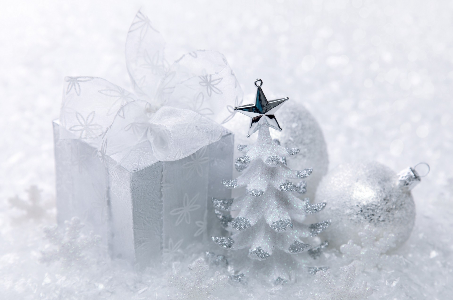 arbre de noël boîte cadeau boules