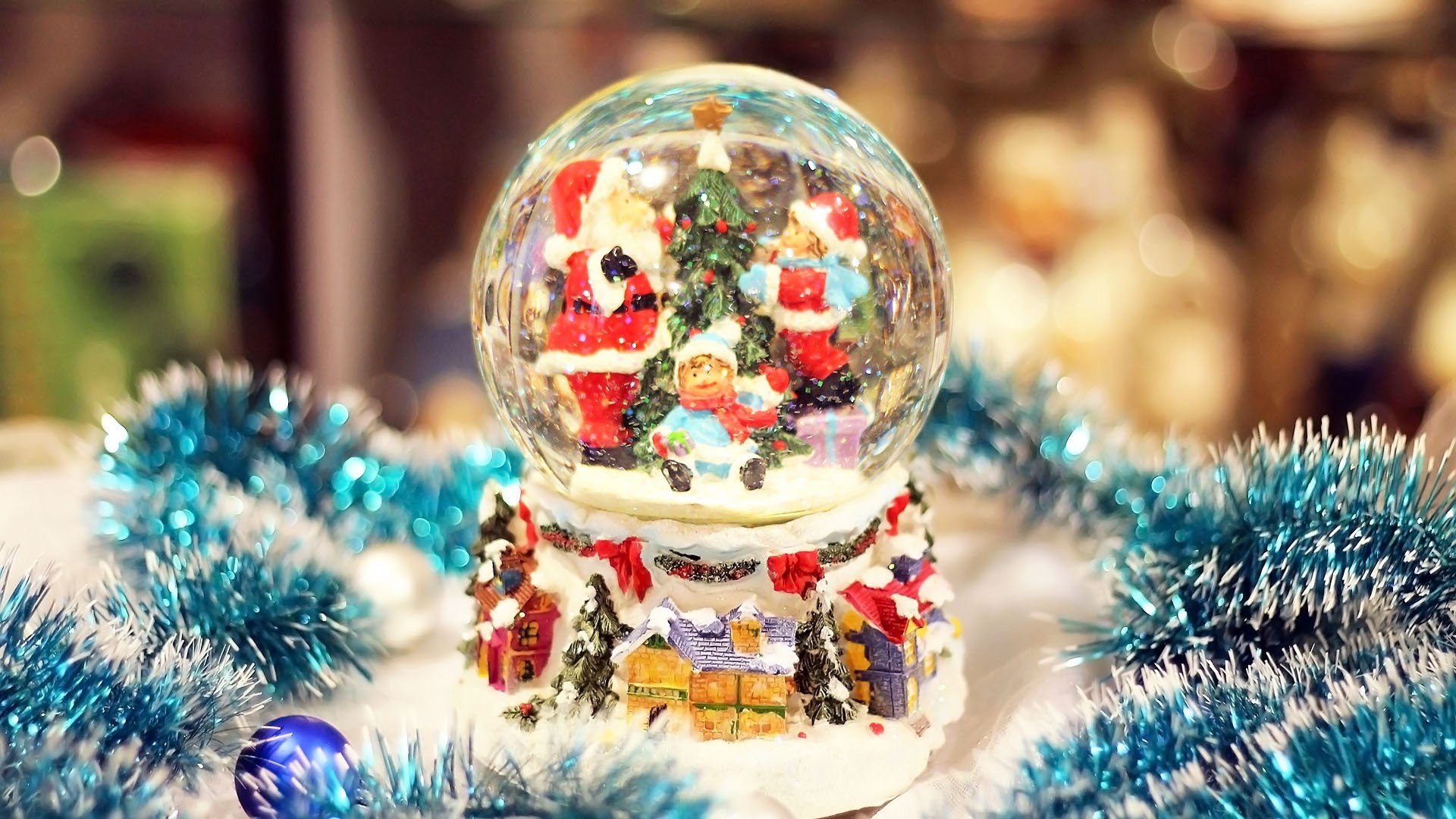 ball with snow new year santa snow globe