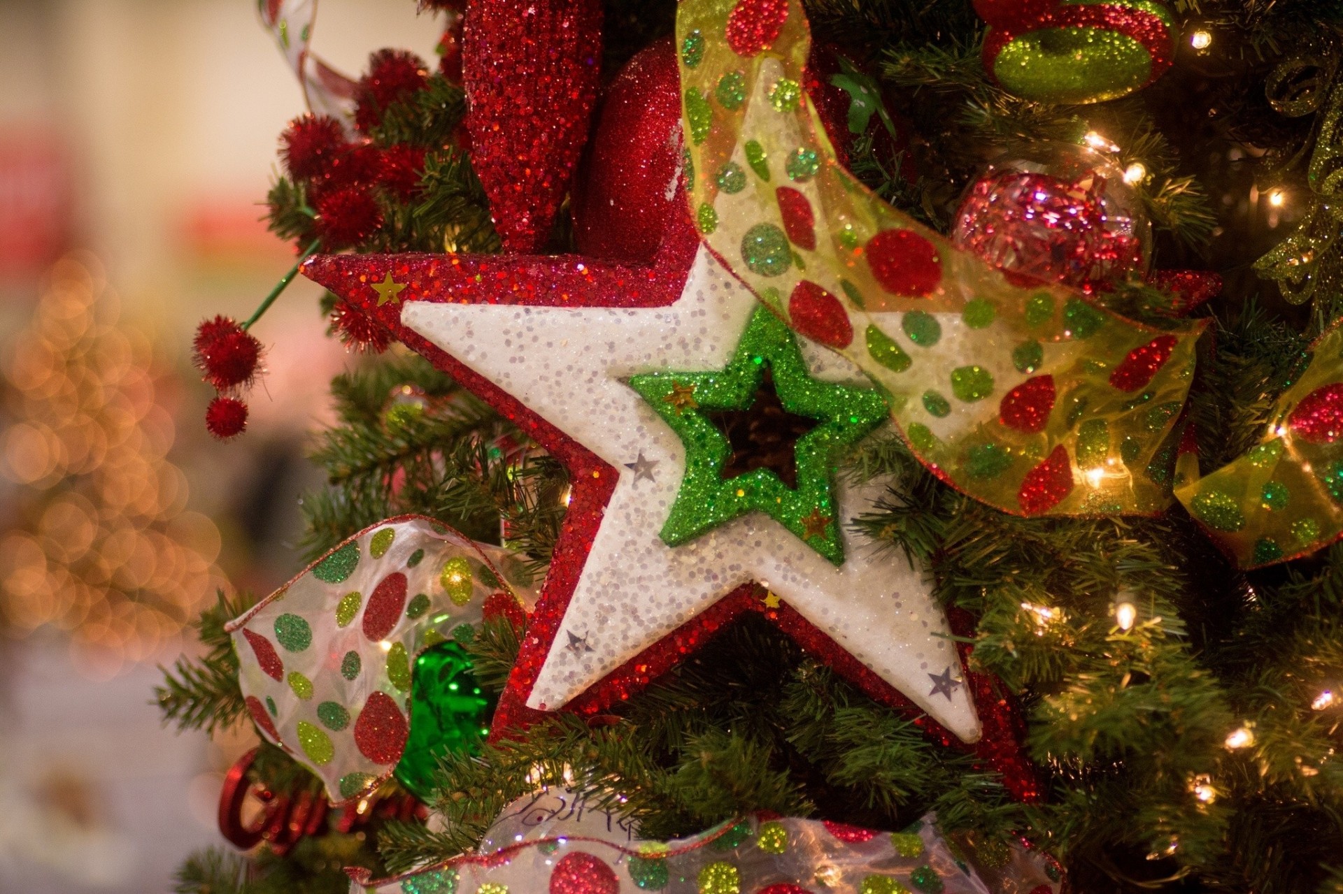 árbol de navidad cinta adornos juguetes estrella