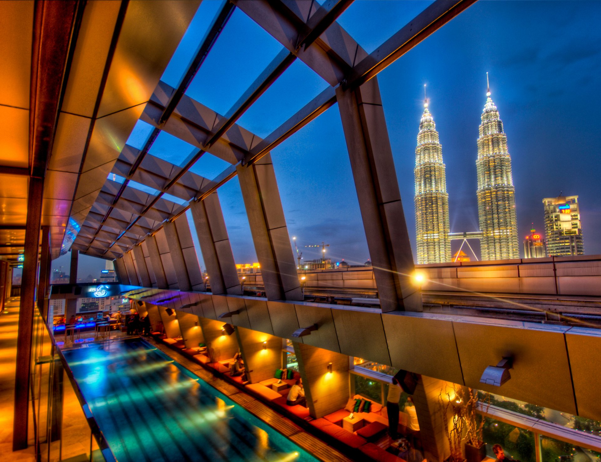 malaysia pool skyscraper