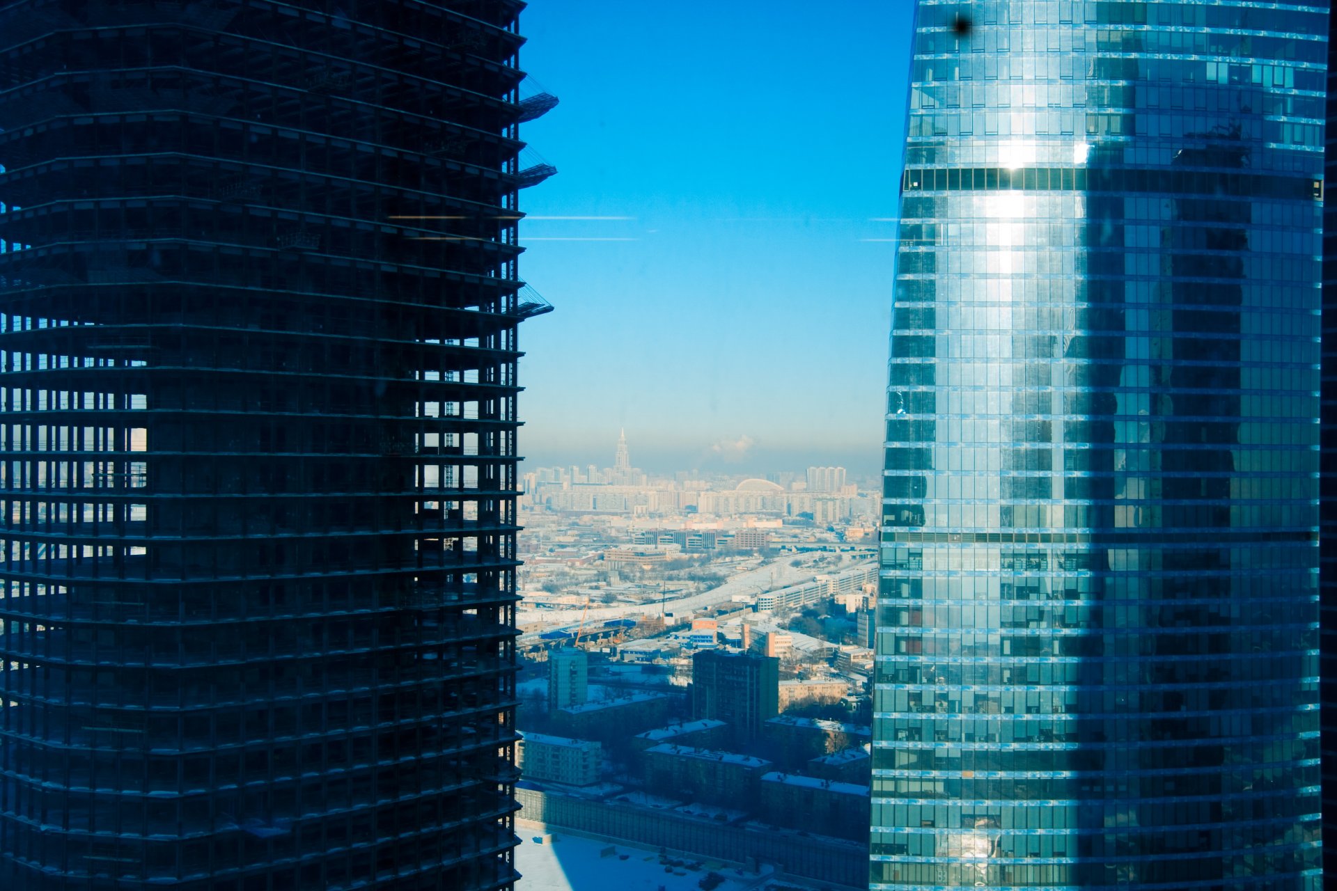 mosca torre federazione inverno neve edifici vetro grattacieli costruzione orizzonte cielo stantoon